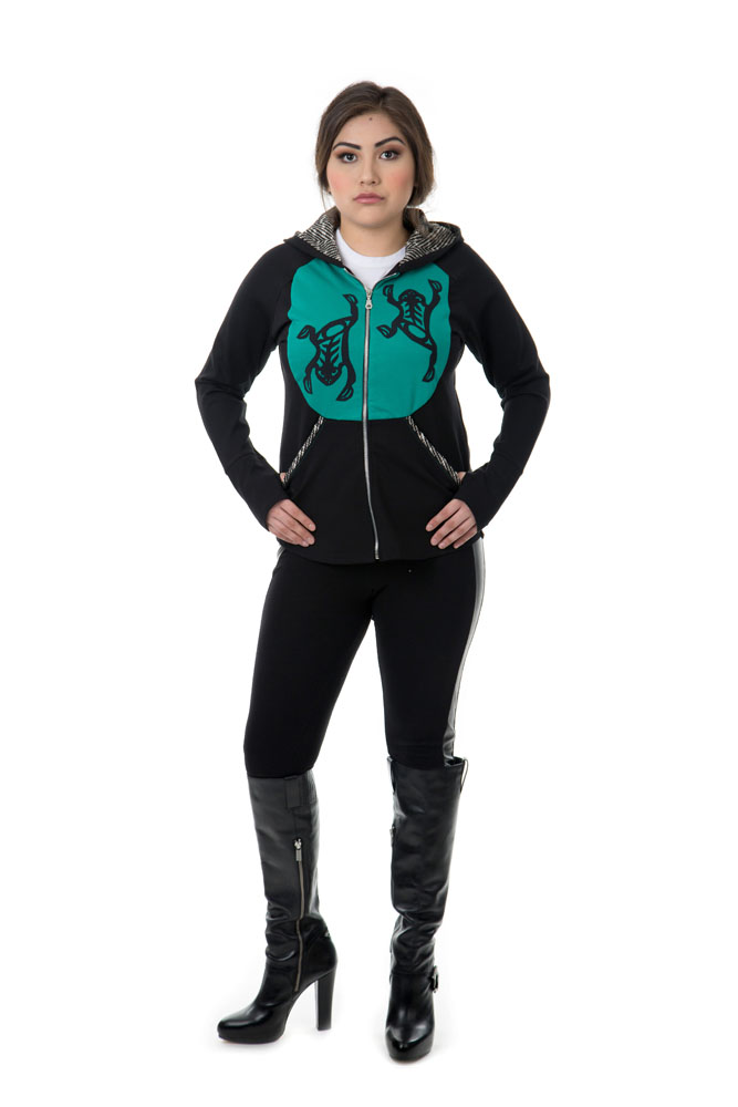 Hoodie w/ crest designs - Image 4